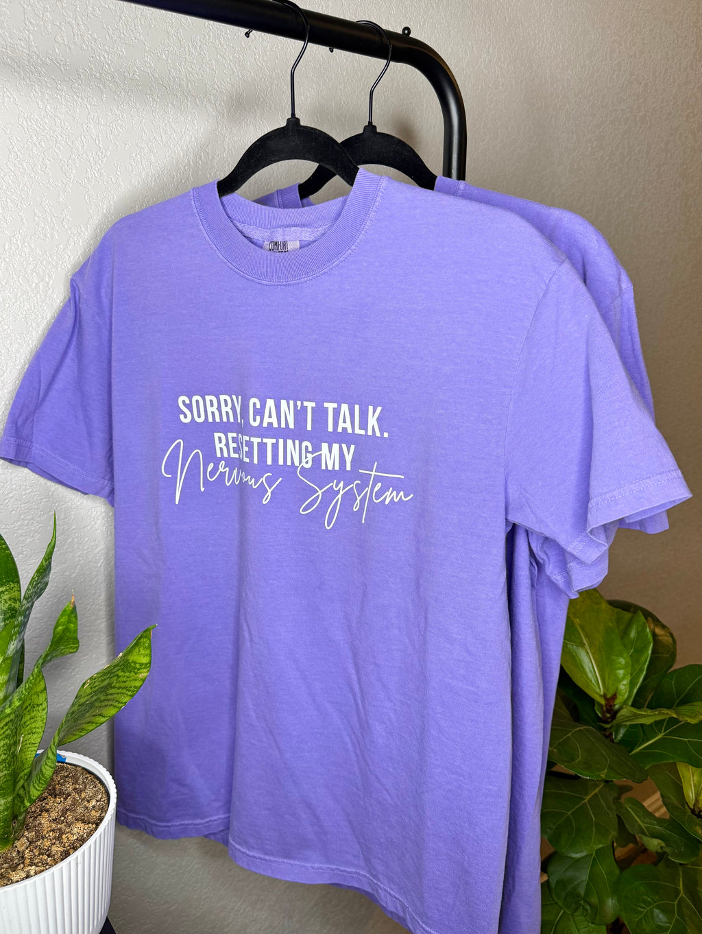 SORRY, CAN’T TALK TEE