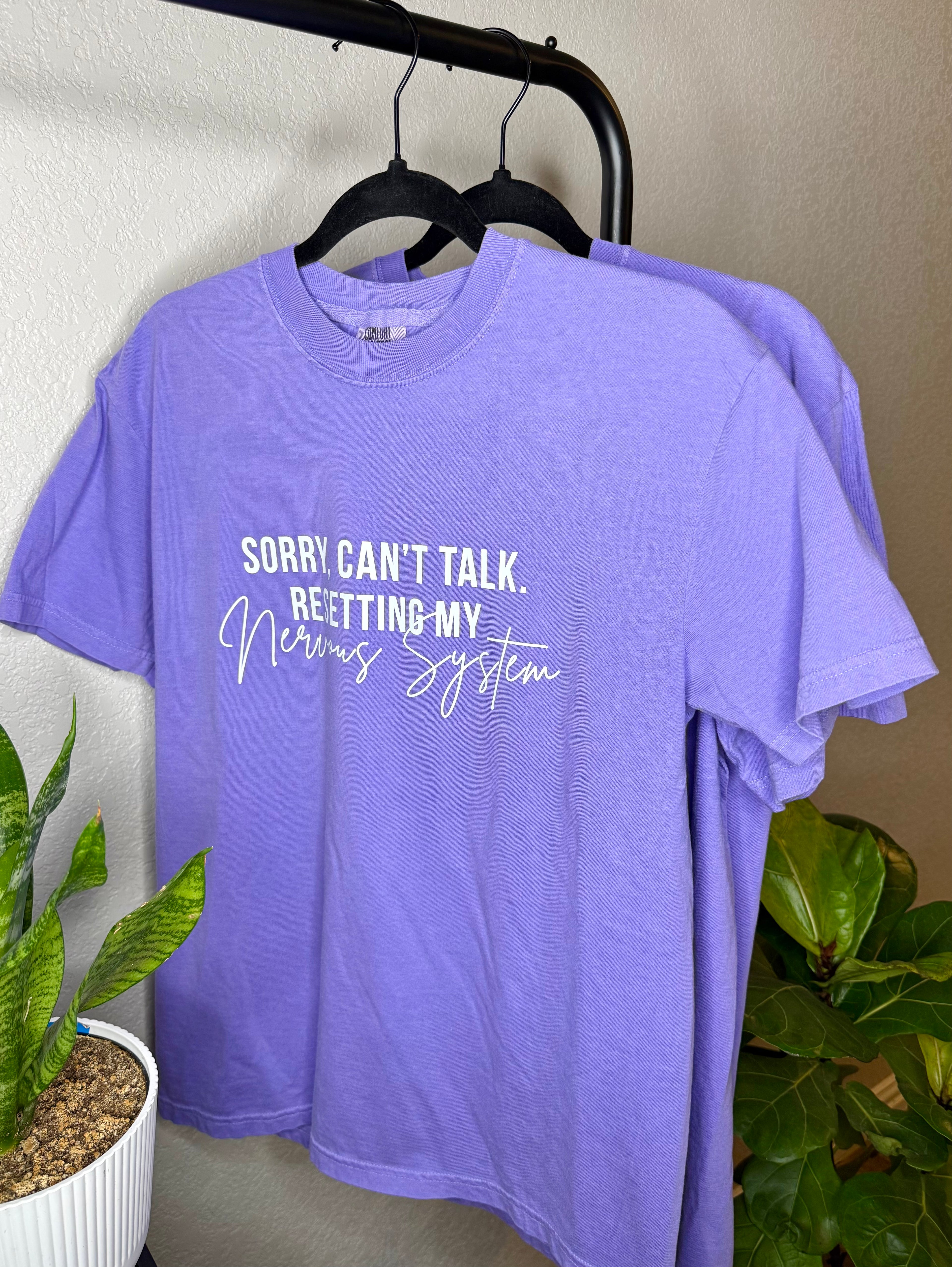 SORRY, CAN’T TALK TEE