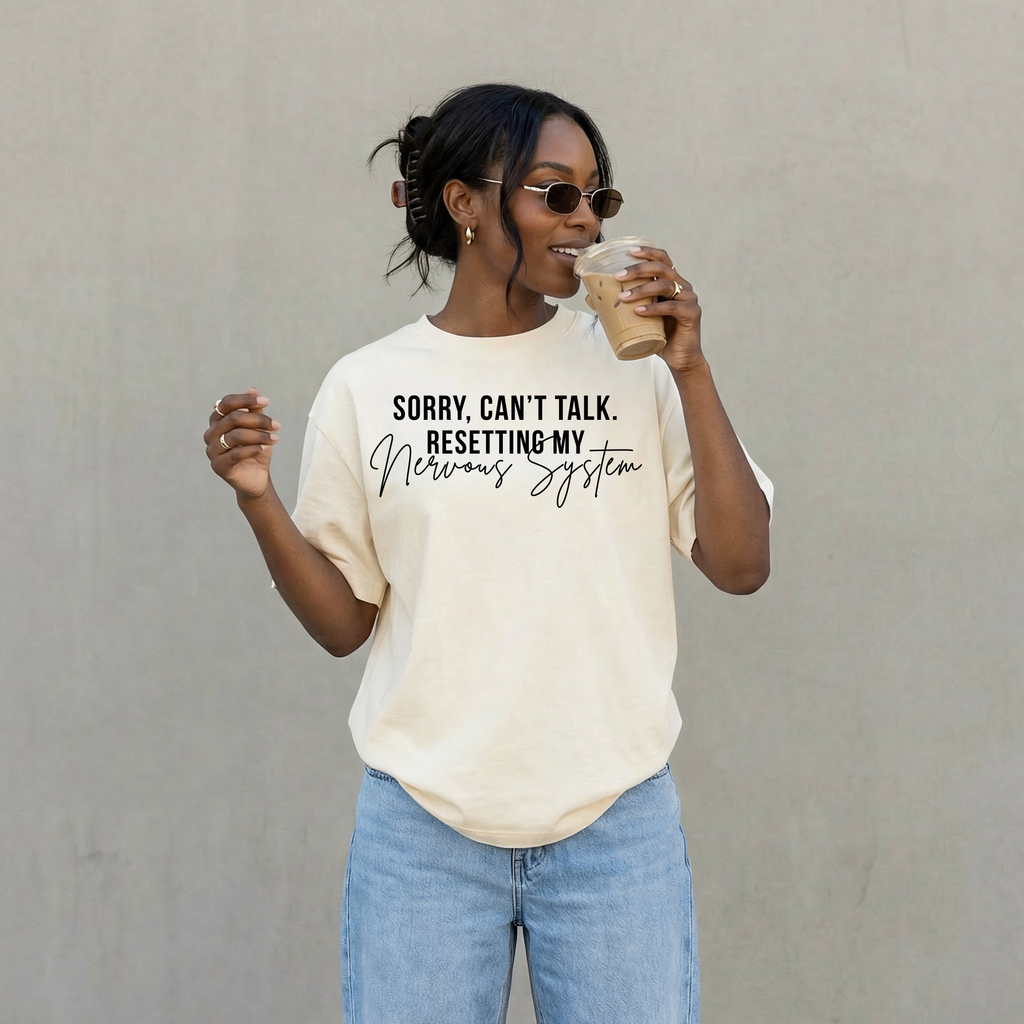 SORRY, CAN’T TALK TEE