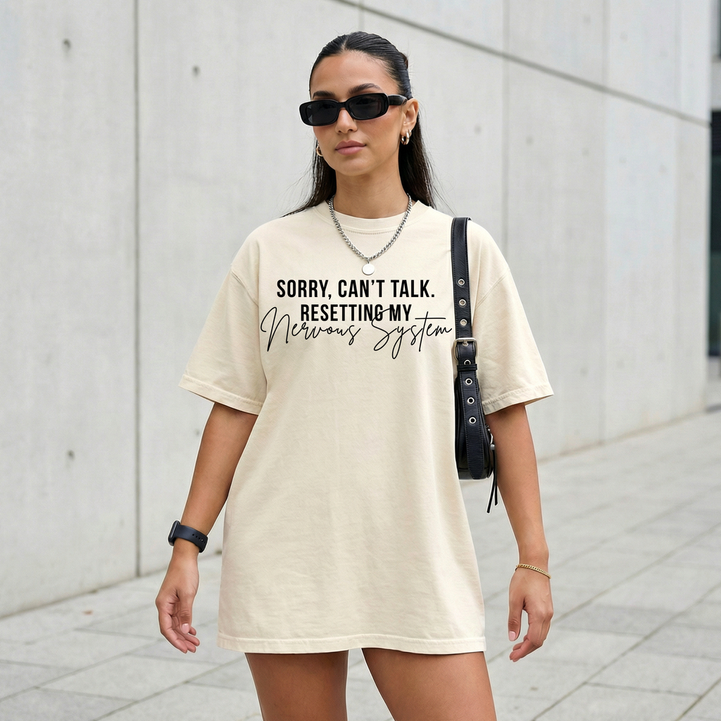 SORRY, CAN’T TALK TEE